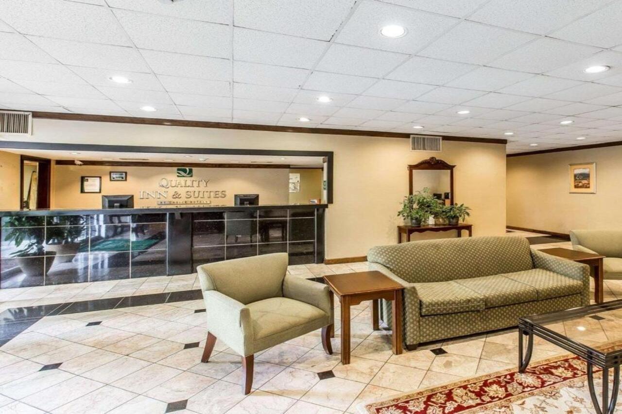 Quality Inn & Suites Conference Center Statesboro Historic District Zewnętrze zdjęcie