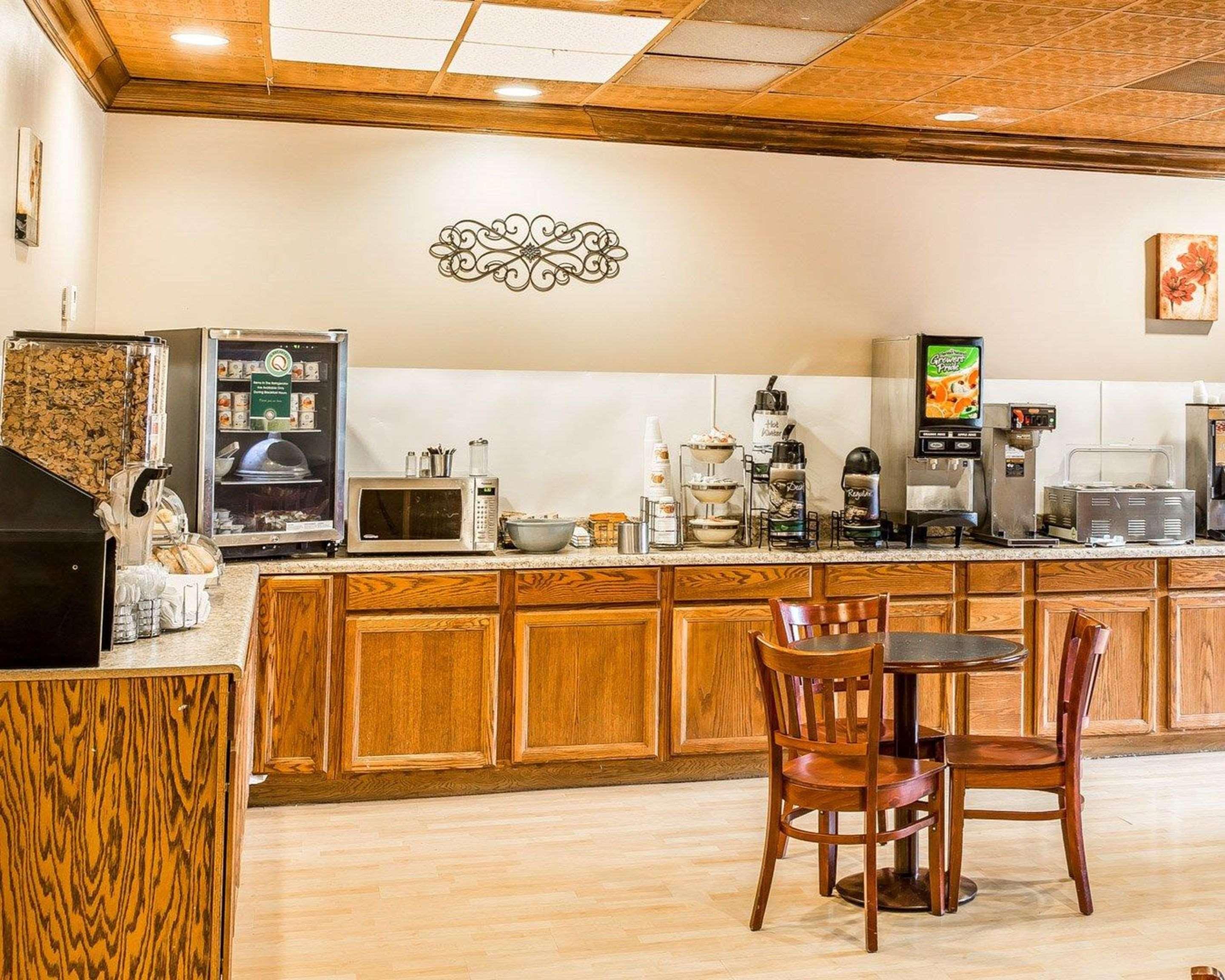 Quality Inn & Suites Conference Center Statesboro Historic District Zewnętrze zdjęcie