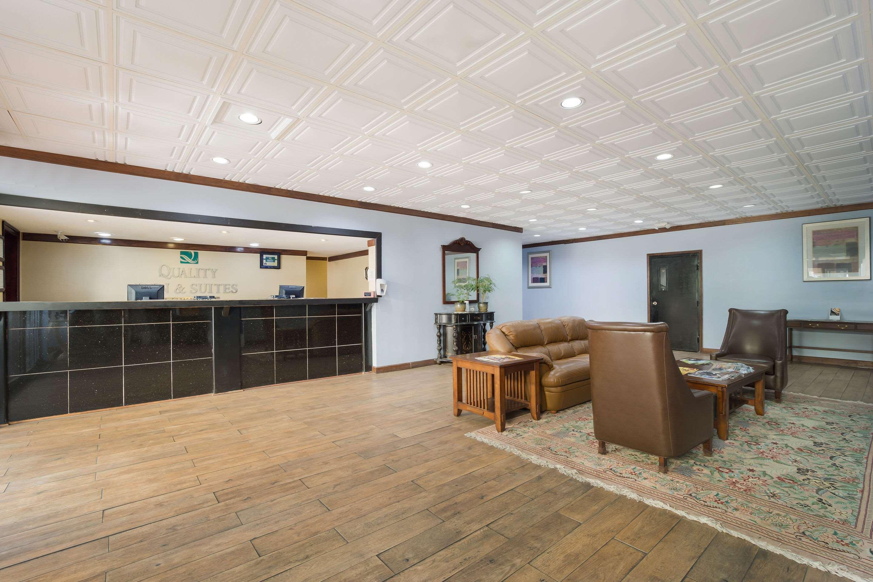 Quality Inn & Suites Conference Center Statesboro Historic District Zewnętrze zdjęcie